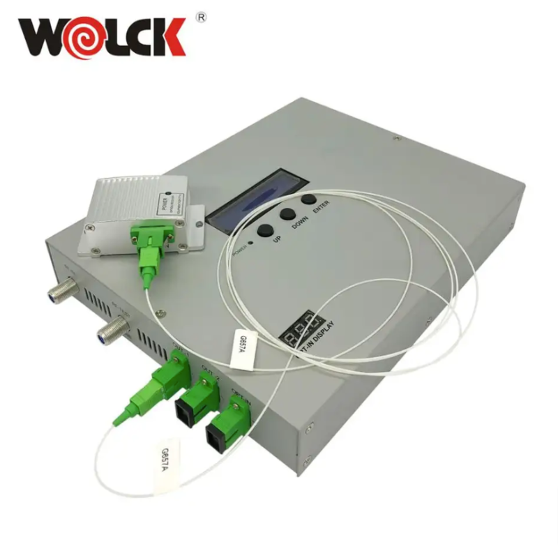 Mini émetteur laser à fibre optique Wolck 1550nm CATV avec 2 sorties 10mw 20dbm Mini émetteur laser à fibre optique Wolck 1550nm CATV avec 2 sorties 10mw 20dbm