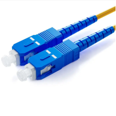 Cable Optique Pigtail Monomode Simplex SC APC 0.9mm PVC