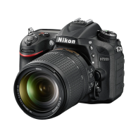 Appareil photo Nikon D7200 + Objectif VR 18-140mm