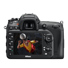 Appareil photo Nikon D7200 + Objectif VR 18-140mm