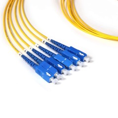 Câble à fibre optique 500m 6 Brins monomode, dérivation 2 mm - 18po, SC, SC, simplex avec gaine de traction