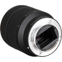 Appareil photo hybride Sony a7 IV avec objectif 28-70 mm f/3,5-5,6