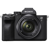 Appareil photo hybride Sony a7 IV avec objectif 28-70 mm f/3,5-5,6