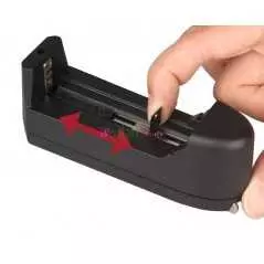 Chargeur universel pour batterie lithium-ion puissante 3.7V 18650 16340 14500 26650 batteries Li-ion