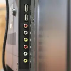 Téléviseur smart led ASTECH 430D15 full hd 43 pouces