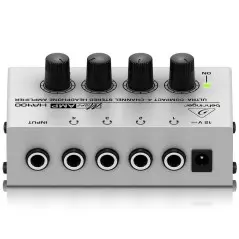 Amplificateur de casque 4 canaux Behringer MicroAMP HA400
