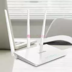 Tenda Routeur F3 | Wi-Fi N 300 Mbps | Couverture Jusqu'à 200 m² | Installation Simple